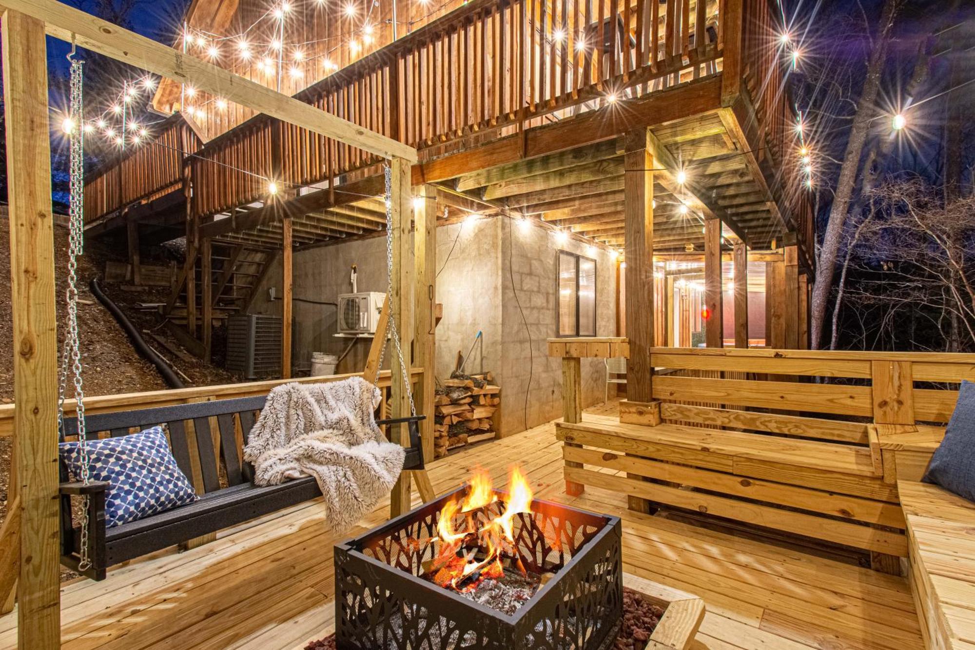 The Family Stone Luxe Cabin Sleeps 12 Hot Tub Dogfriendly Dollywood ピジョンフォージ エクステリア 写真