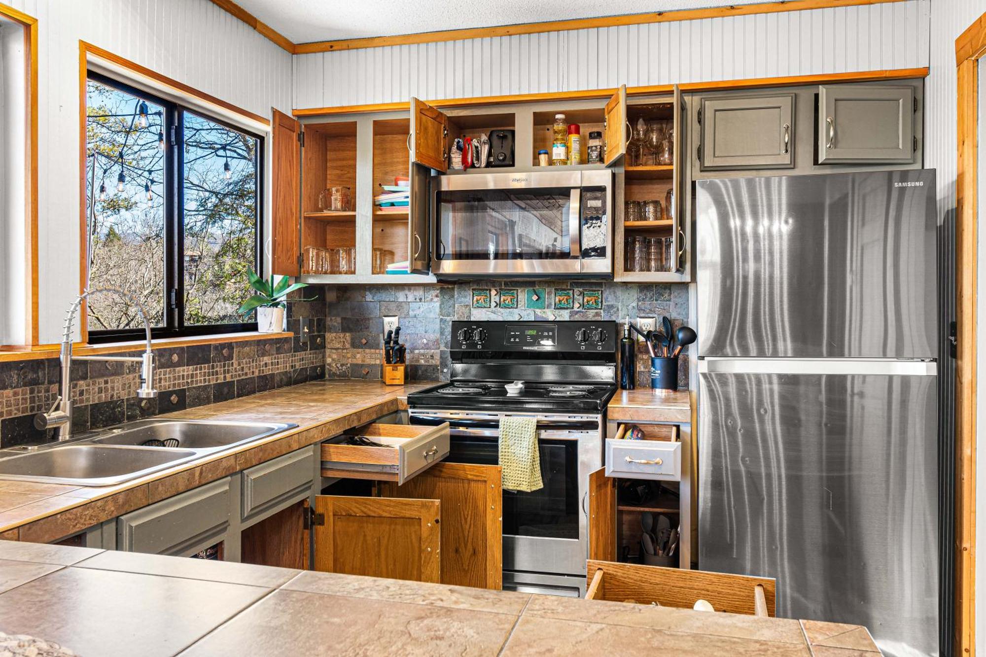 The Family Stone Luxe Cabin Sleeps 12 Hot Tub Dogfriendly Dollywood ピジョンフォージ エクステリア 写真
