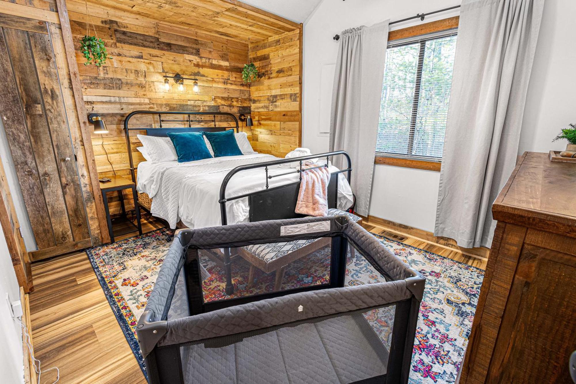 The Family Stone Luxe Cabin Sleeps 12 Hot Tub Dogfriendly Dollywood ピジョンフォージ エクステリア 写真