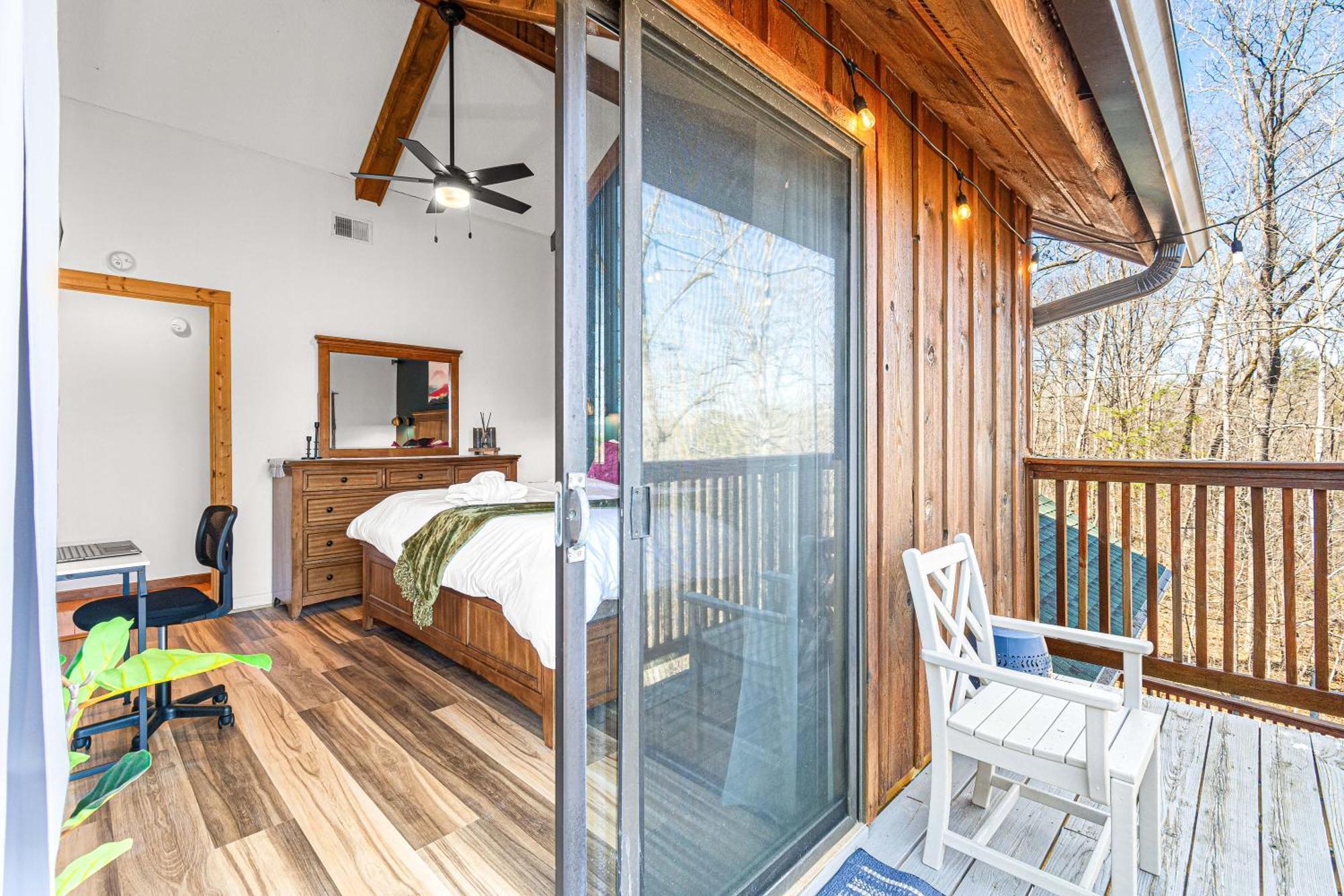 The Family Stone Luxe Cabin Sleeps 12 Hot Tub Dogfriendly Dollywood ピジョンフォージ エクステリア 写真